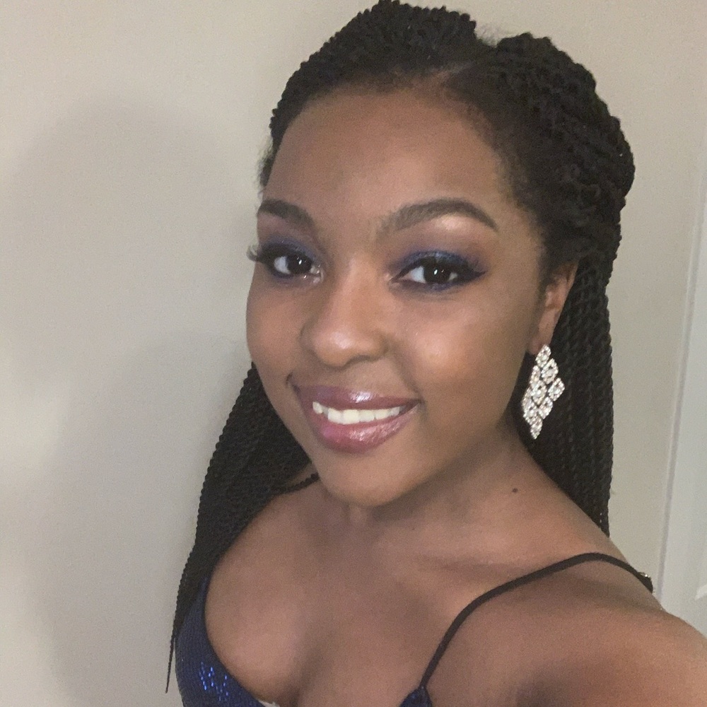 Meet your Posher, Alisha